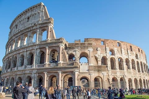 Tour Privado em Roma: Fórum do Coliseu e Destaque da Cidade