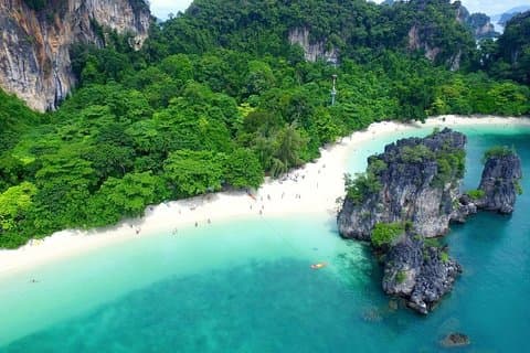 Krabi Hong Island Full-Day Tour by Longtail Boat with Lunch