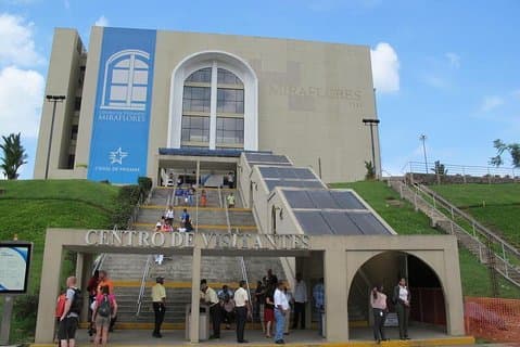 Sin colas: entrada al centro de visitantes de Miraflores con traslado