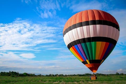 Private Hot Air Balloon Flight with a Luxury 4 hour Couple’s Spa Package