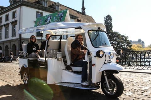 eTukTuk Tour Privado - O Melhor de Zurique