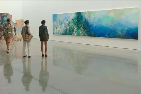 Chelsea Contemporary Art Tour com NYC Professional Art Critic