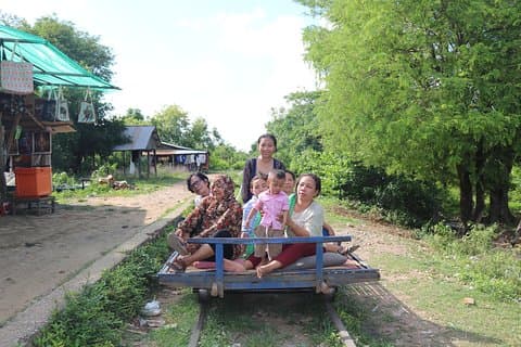 Tour nocturno por Battambang desde Siem Reap con guía incluida