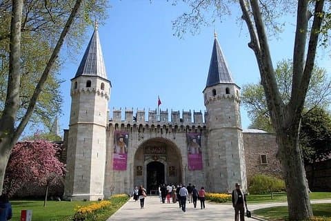 PALACIO DE TOPKAPI - Iglesia de Santa Irene (Medio día por la tarde)