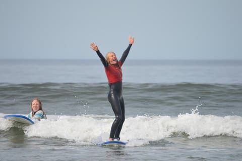 Pismo Beach, Califórnia, aulas de surf