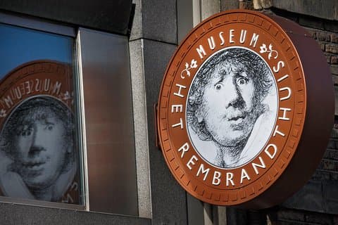 Visita guiada exclusiva a pie por Rembrandt House & Neighborhood