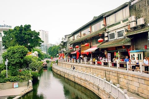 Guangzhou Shawan Old Town och Baomo Garden Day Tour med lunchen