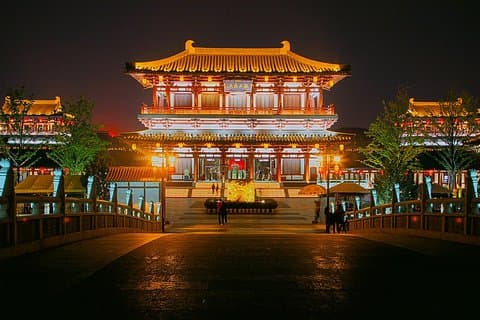 Tour privado por la tarde: Guerreros de terracota de Xi'an y Tang Paradise