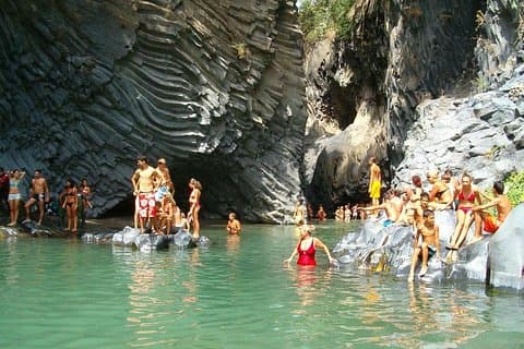 Private Tour of Gole Alcantara with Organic Lunch in "Trattoria"