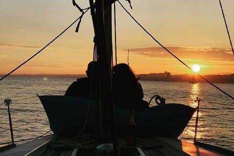 Sunset Segling Tour på Tagus River