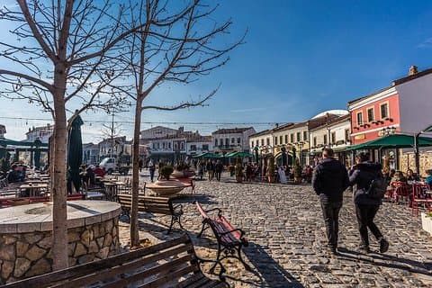 Korca - Dagtocht door ADRIATIK TOURS LLC