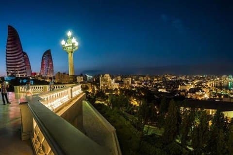 プライベートバクナイトシティツアー