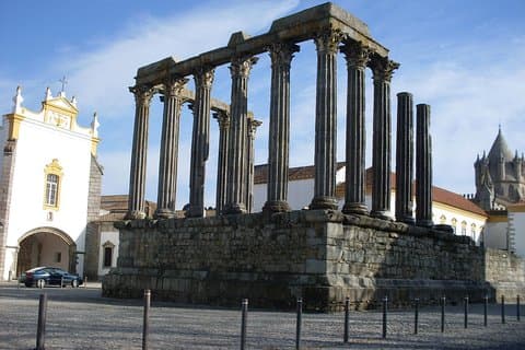 Privater Tagesausflug nach Evora von Lissabon mit Weinprobe
