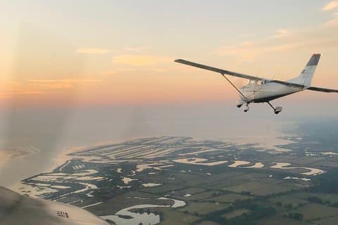 Privat sightseeingflyg ovanför Arcachon Bay