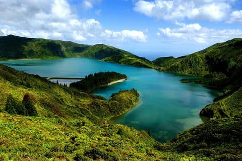 Halv dag Lagoa do Fogo Halv dag Lagoa do Fogo (minst 2 personer)