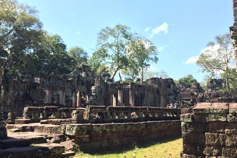 Privat Angkor Grand Tour Bakeng Sunset