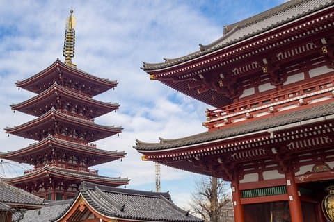 Tour a piedi di mezza giornata di Tokyo Asakusa con guida locale