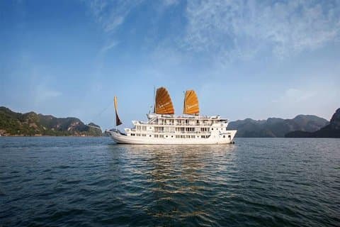 Halong Bay 2 dagar/1 natt med Aphrodite Cruise 5 Star Allt ingår