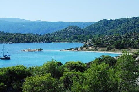 Halkidiki Blue Lagoon Cruise From Thessaloniki