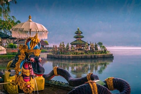 A beleza de Bali: Bedugul, Taman Ayun Temple e Tanah Lot Temple Tour.