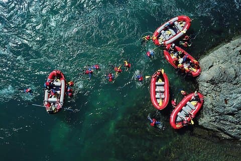 Rafting en el río Petrohue