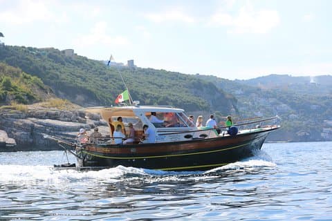 De Salerne: visite en petit groupe des îles Li Galli et de Capri
