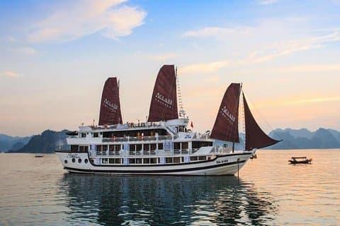 Halong Bay 2 dagen / 1 nacht op 4-sterrencruise Alles inbegrepen