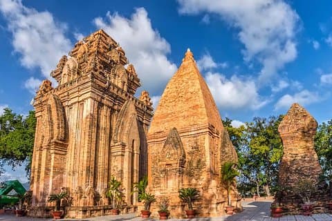 Privat Nha Trang Half Day City Tour