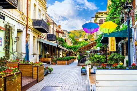 Privat Tbilisi-tur fra Jerevan (viktigste severdighetene i gamle og nye byen, taubane)