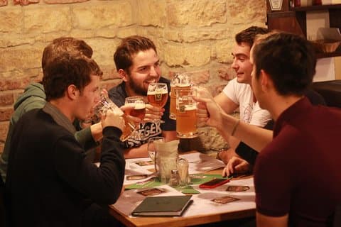 Tour della fabbrica di birra nel centro di Praga