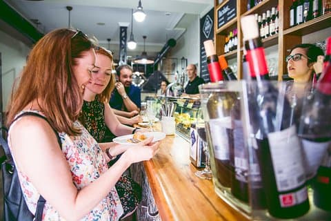 Midday market and tapas tour of Zaragoza