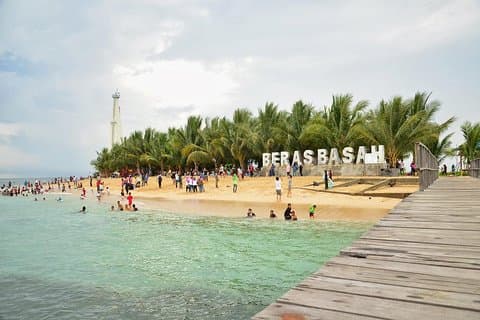 Langkawi Island Hopping Experience by Private Boat with Pickup