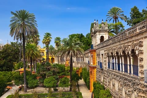 Rondleiding Alcazar, Kathedraal en Giralda met Priority Tickets