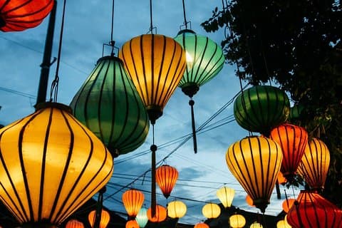 Lantern making class and Tra Que Bike Tour