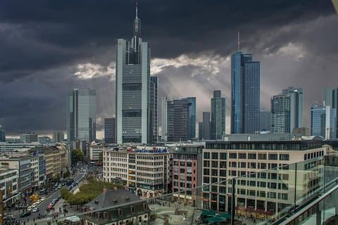 プロのガイド付きフランクフルトウォーキングツアー
