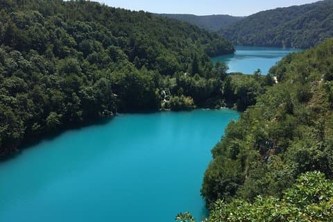 Viagem de um dia aos lagos Plitvice e Rastoke saindo de Zagreb