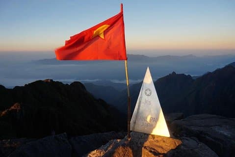2-natt Sapa tur med Fansipan Peak med buss fra Hanoi