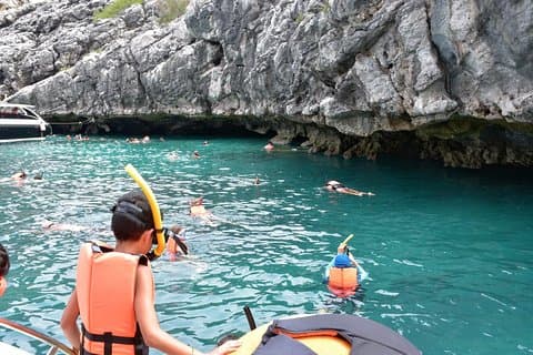 Excursão com snorkel e caiaque para o Parque Nacional Ang Thong em lancha saindo de Koh Samui