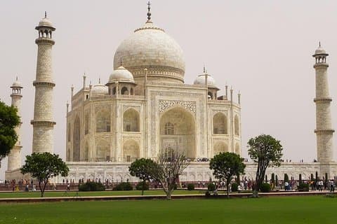 Samma dag Taj Tour