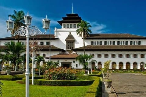 EXCURSION D'UNE JOURNÉE À BANDUNG CITY De Jakarta
