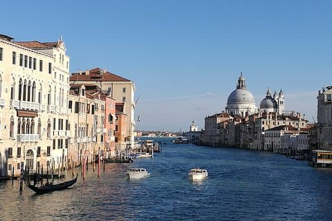 Búsqueda del tesoro en Venecia para grupos de amigos, trabajo en equipo e incentivos para empresas