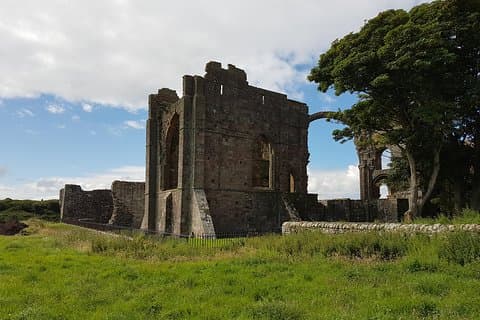 Edimburgo: Isla Santa, Castillo de Alnwick y Reino de Northumbria