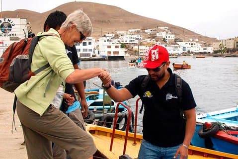 Osservazione della fauna marina in un villaggio di pescatori