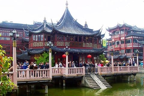 Shanghai Shore Excursion: Privat Helgedags City Sightseeing Tour Inklusive Jade Buddha Temple