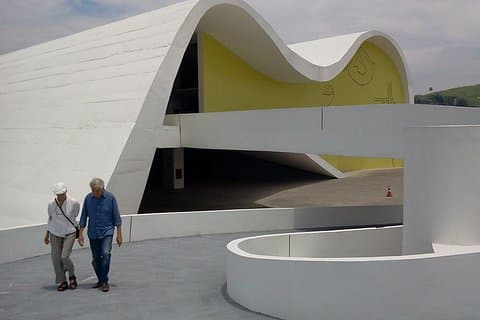The Oscar Niemeyer Way Private Tour Key figure in the Brazilian architecture