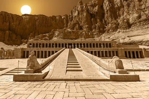 Von Marsa Alam: Tagesausflug nach Luxor mit dem Auto