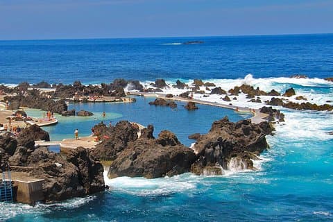 Porto Moniz - Naturliga simbassänger