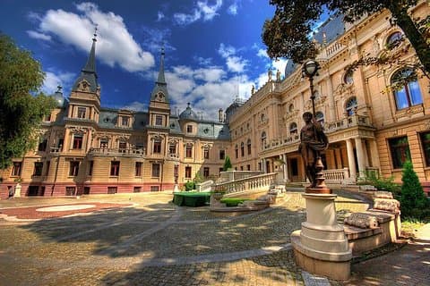 Lodz Kleingruppentour ab Warschau mit Mittagessen