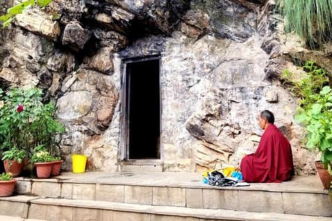 Kathmandu World Heritage Sites con Pharping e Dakshinkali Tour