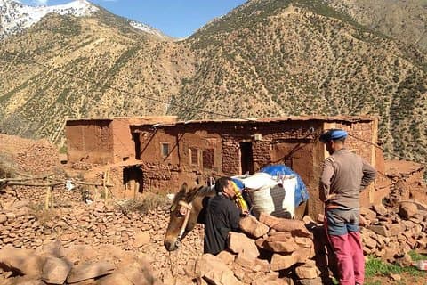 Viagem de um dia a Marrakech para a vila berbere de 4 vales e a montanha Atlas